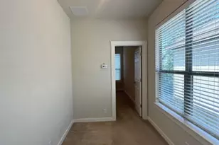 2101 Rivers Edge Way, Austin, TX 78741 - Photo 17