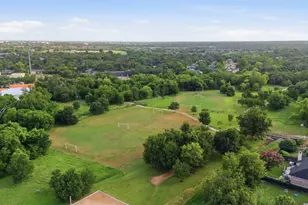 13212 Humphrey Dr, Austin, TX 78729 - Photo 37
