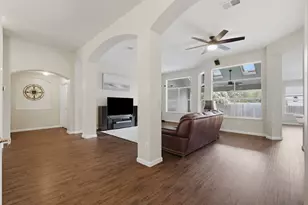 13212 Humphrey Dr, Austin, TX 78729 - Photo 7