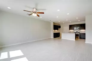 13800 Lyndhurst St, Austin, TX 78717 - Photo 11