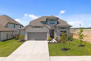 237 Pacific Grove Cir, Liberty Hill, TX 78642 - Photo 3