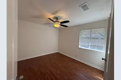 6710 Circle S Road #B, Austin, TX 78745 - Photo 9