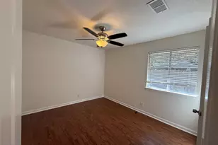 6710 Circle S Rd, Austin, TX 78745 - Photo 9