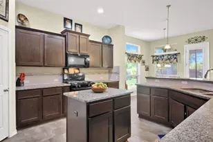 17028 John Michael Dr, Manor, TX 78653 - Photo 9