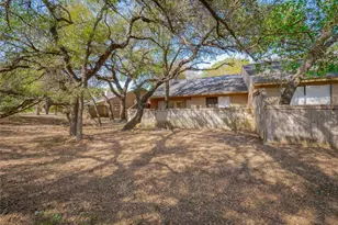 7211 Lakewood Dr, Austin, TX 78750 - Photo 31