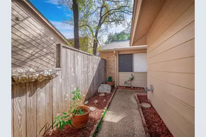 7211 Lakewood Drive #E118, Austin, TX 78750 - Photo 3