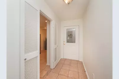 7211 Lakewood Drive #E118, Austin, TX 78750 - Photo 7