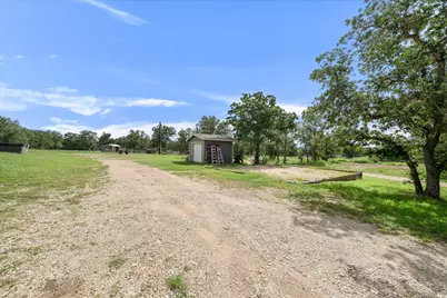 2755 Washburn Road, Luling, TX 78648 - Photo 33