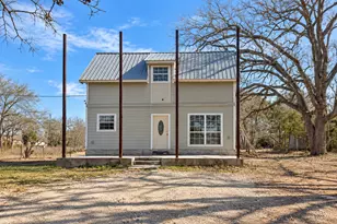 143 Twin Lakes Ln, Bastrop, TX 78602 - Photo 1