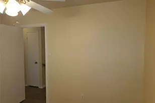 1020 Christopher Ave, Round Rock, TX 78681 - Photo 15