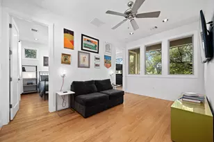 814 E 46th St, Austin, TX 78751 - Photo 21