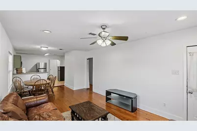 819 Avenue B, College Station, TX 77840 - Photo 7