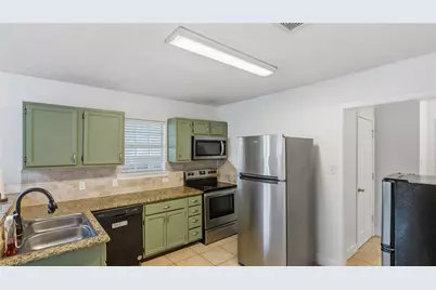 819 Avenue B, College Station, TX 77840 - Photo 11