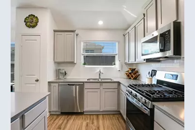 3201 Dusted Daisey Street, Pflugerville, TX 78660 - Photo 3