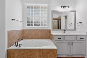 11028 Cherisse Dr, Austin, TX 78739 - Photo 25