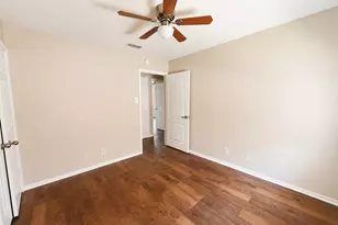 5624 Signal Point, Austin, TX 78724 - Photo 9