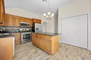 1511 Lantana Dr, Round Rock, TX 78664 - Photo 11