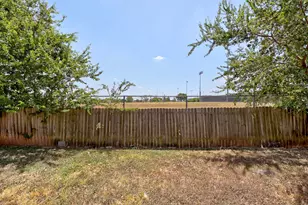 1511 Lantana Dr, Round Rock, TX 78664 - Photo 27