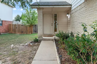 1517 Fern Ridge Lane, Pflugerville, TX 78660 - Photo 3