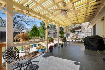 12022 Carmel Park Lane, Austin, TX 78727 - Photo 27