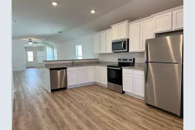 208 Morrison Drive, Jarrell, TX 76537 - Photo 3