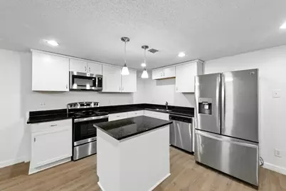 2401 Leon Street #306, Austin, TX 78705 - Photo 9