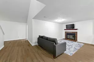 2401 Leon St, Austin, TX 78705 - Photo 7