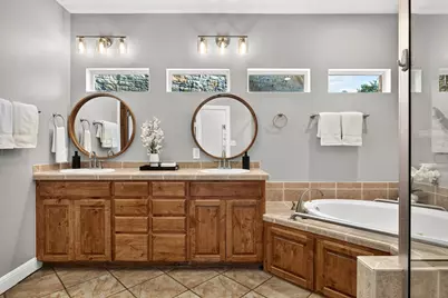 31887 Mirela Ann Lane, Dripping Springs, TX 78620 - Photo 15