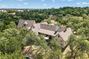 31887 Mirela Ann Ln, Dripping Springs, TX 78620 - Photo 35