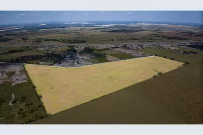 35 Ih, Jarrell, TX 76537 - Photo 5
