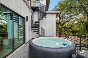 1407 Parkinson Dr, Austin, TX 78704 - Photo 23