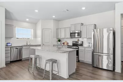 709 Carol Drive, Hutto, TX 78634 - Photo 5