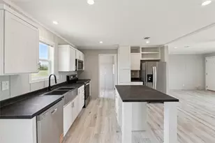 1287 Cr 402 Roads, Flatonia, TX 78941 - Photo 23