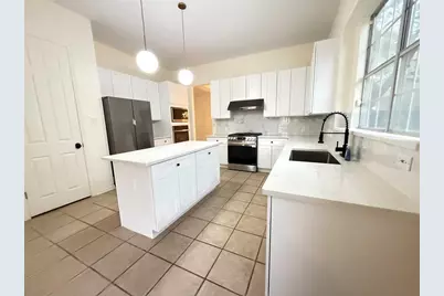 15220 Calaveras Drive, Austin, TX 78717 - Photo 7