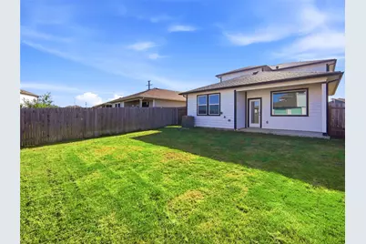 515 Millbrook Boulevard, San Marcos, TX 78666 - Photo 31