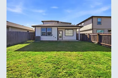 515 Millbrook Boulevard, San Marcos, TX 78666 - Photo 29