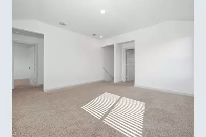 515 Millbrook Boulevard, San Marcos, TX 78666 - Photo 3