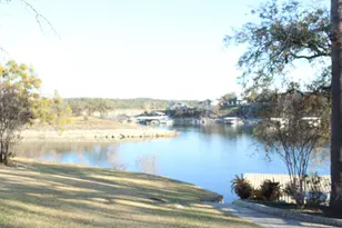 23521 Flat Creek Dr, Marble Falls, TX 78654 - Photo 5