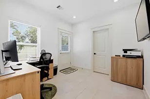 5314 Donovan Gdns Ln, Houston, TX 77091 - Photo 11