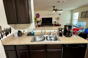 205 Denson Ln, Jarrell, TX 76537 - Photo 9