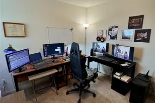 205 Denson Ln, Jarrell, TX 76537 - Photo 19