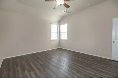 1612 Melissa Oaks Lane, Austin, TX 78744 - Photo 19