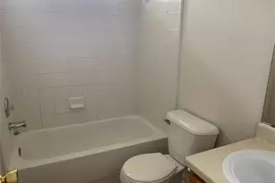 4000 Barlow Dr, Round Rock, TX 78681 - Photo 17