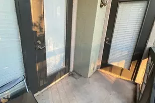 807 W 25th St, Austin, TX 78705 - Photo 13