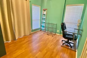 807 W 25th St, Austin, TX 78705 - Photo 9