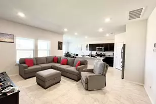 544 Taggart Trail, Jarrell, TX 76537 - Photo 5