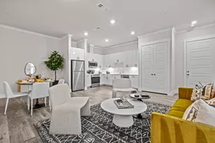 865 Limmer Loop, Hutto, TX 78634 - Photo 5