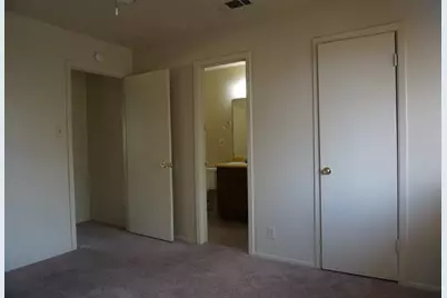 5919 Hidden Valley Trail, Austin, TX 78744 - Photo 5