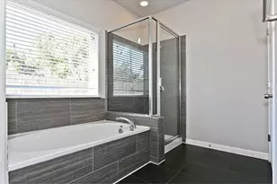 9802 Tanglemede St, Austin, TX 78748 - Photo 15