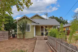 708 W 35th St, Austin, TX 78705 - Photo 1